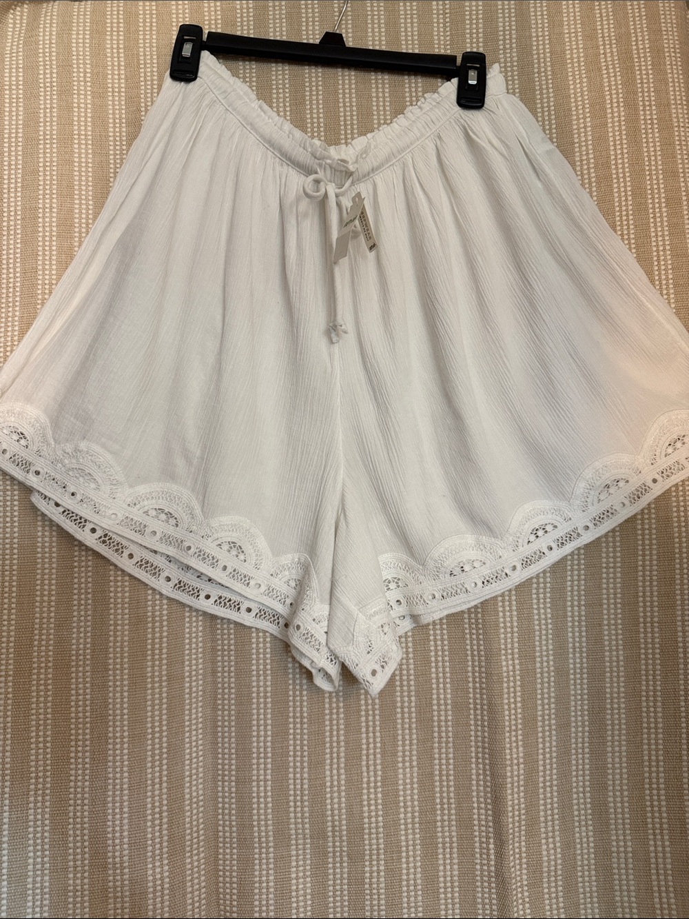 aerie White High-Waist Lace Trim Shorts
